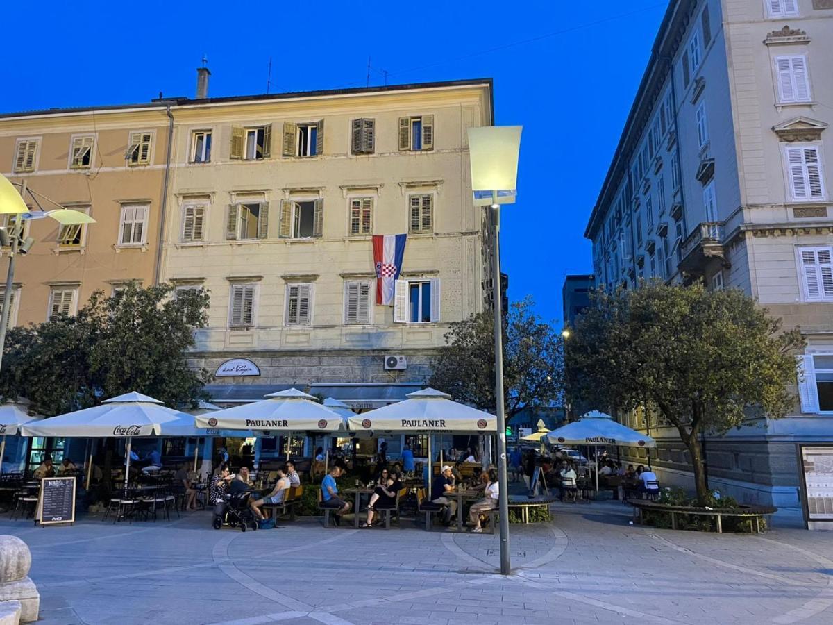Sofija apartmani Rijeka Buitenkant foto