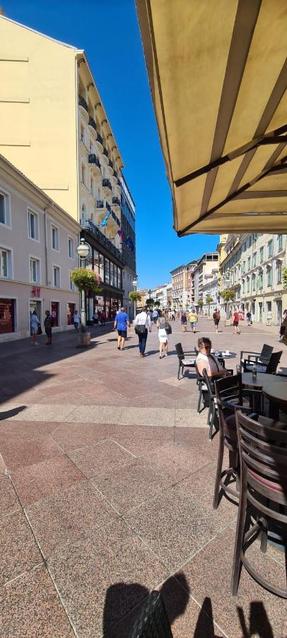 Sofija apartmani Rijeka Buitenkant foto